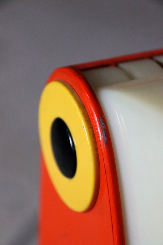 Image 1 of Ferrari Toucan Lamp Geel Old Timer 