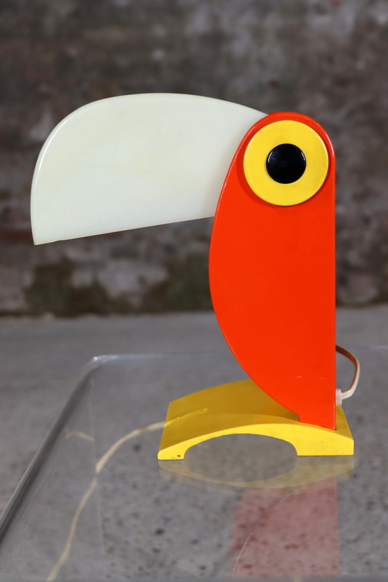 Image 1 of Ferrari Toucan Lamp Geel Old Timer 