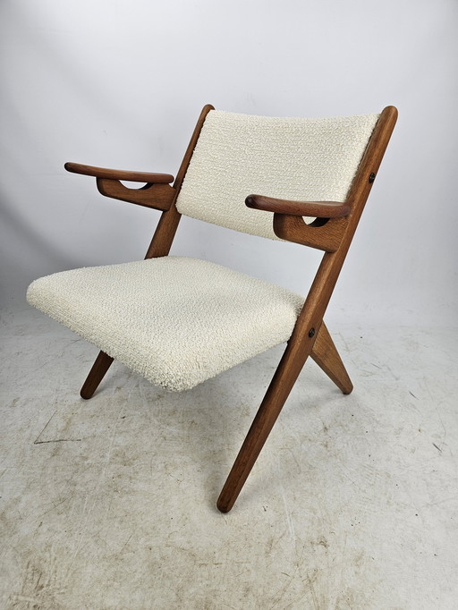 Arne Hovmand Armstoel Easy Chair Boucle Bekleding 