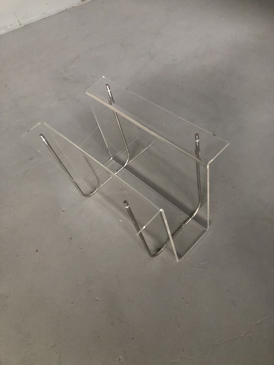 Image 1 of Vintage plexiglas lectuurbak