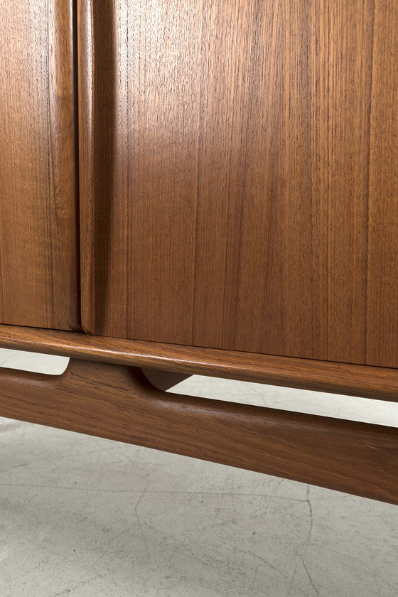 Image 1 of Svend Aage Madsen dressoir