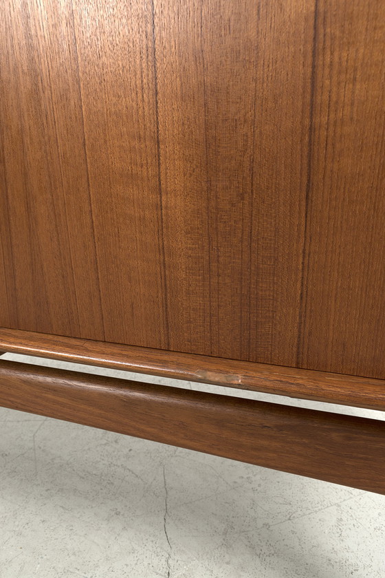 Image 1 of Svend Aage Madsen dressoir