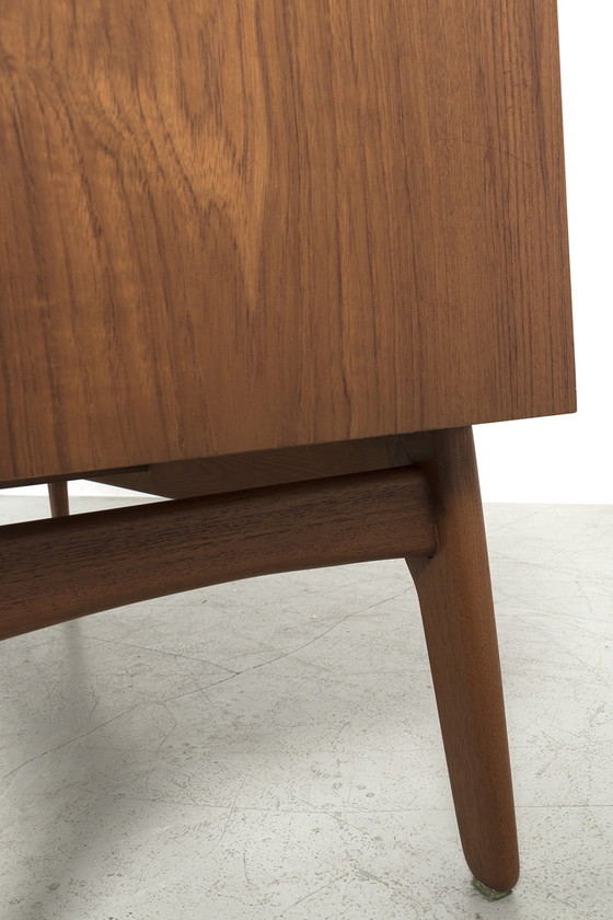 Image 1 of Svend Aage Madsen dressoir