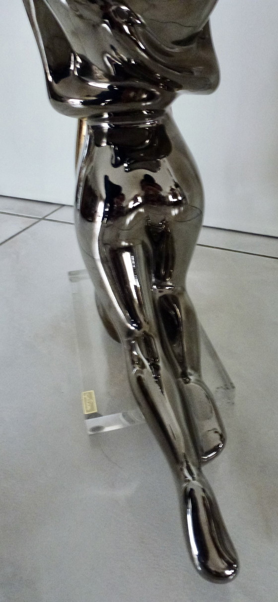 Image 1 of Galos - Omhelzend Liefdesfiguur - 31 Cm - Porselein, Verguld, Platina - 1998