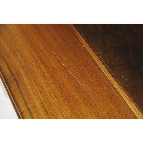 Image 1 of Vintage wortelnoten dressoir met glazen kast, Zweden 1940