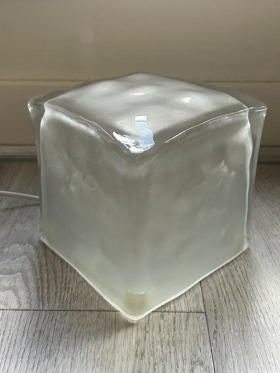 Image 1 of IKEA ‘Iviken Ice Cube’ tafellamp