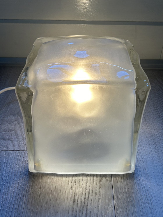 Image 1 of IKEA ‘Iviken Ice Cube’ tafellamp