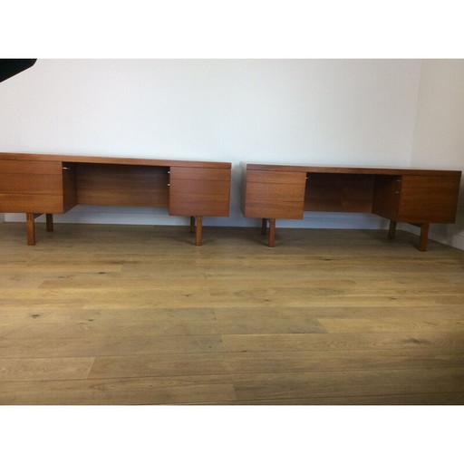 Vintage bureaus in teak van Alfred Cox