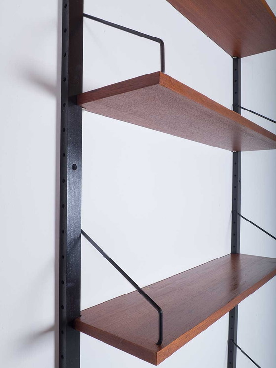 Image 1 of Royal System, Modulaire Deense Wandkast – P. Cadovius