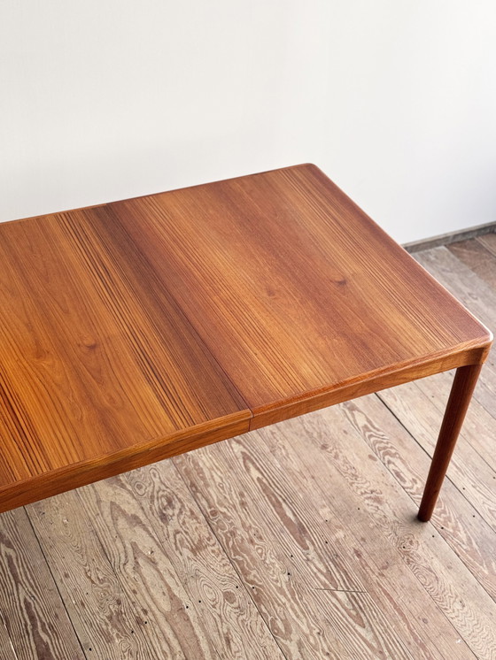 Image 1 of Mid Century Moderne Deense eettafel in teak van H.W. Klein voor Bramin, uitschuifbaar, 1960