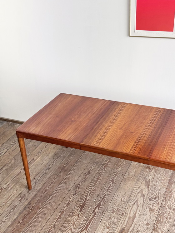 Image 1 of Mid Century Moderne Deense eettafel in teak van H.W. Klein voor Bramin, uitschuifbaar, 1960