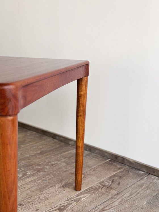 Image 1 of Mid Century Moderne Deense eettafel in teak van H.W. Klein voor Bramin, uitschuifbaar, 1960