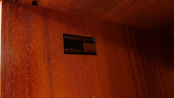 Image 1 of Vintage Kast | Deens Design | Schuifdeuren | Gunni Omann | 180 Cm