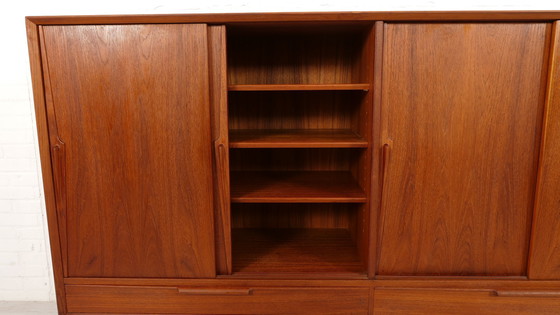 Image 1 of Vintage Kast | Deens Design | Schuifdeuren | Gunni Omann | 180 Cm