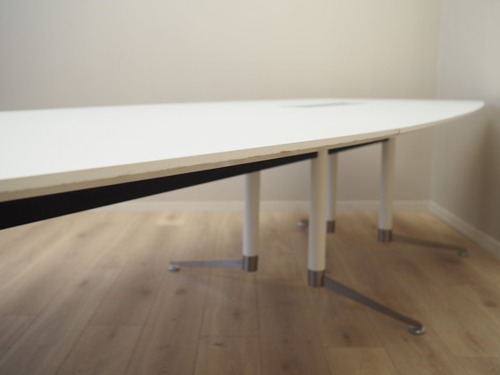 Image 1 of Conferentietafel, Deens ontwerp, 2016, Ontwerper: Paul Leroy, Fabrikant: Paustian