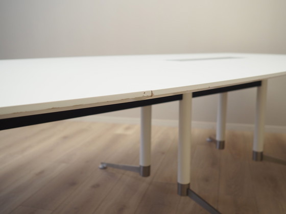 Image 1 of Conferentietafel, Deens ontwerp, 2016, Ontwerper: Paul Leroy, Fabrikant: Paustian