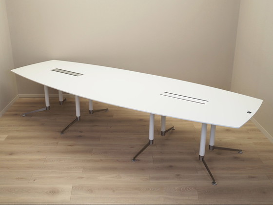 Image 1 of Conferentietafel, Deens ontwerp, 2016, Ontwerper: Paul Leroy, Fabrikant: Paustian