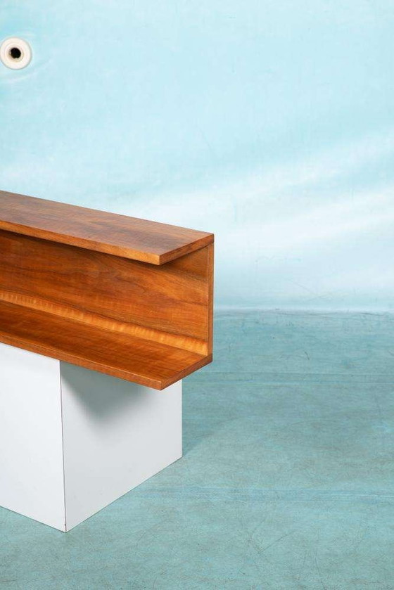 Image 1 of Minimalist walnoot wandconsole, midmod walnut wall unit