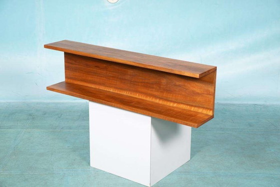 Image 1 of Minimalist walnoot wandconsole, midmod walnut wall unit