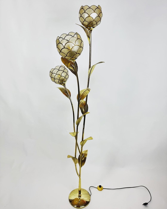 Image 1 of Vintage capiz bloemen vloerlamp