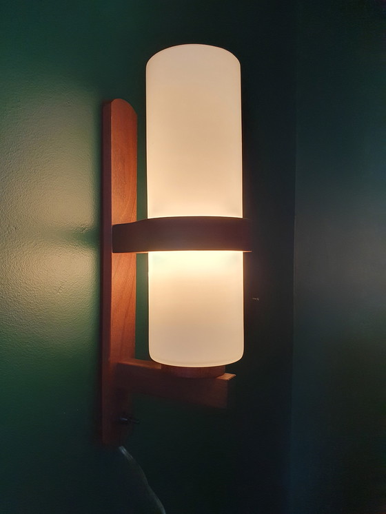 Image 1 of Xl Scandinavisch Design Wandlamp Mid-Century Lamp, Teak/Glas