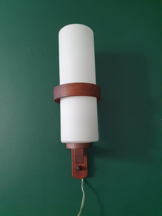 Image 1 of Xl Scandinavisch Design Wandlamp Mid-Century Lamp, Teak/Glas