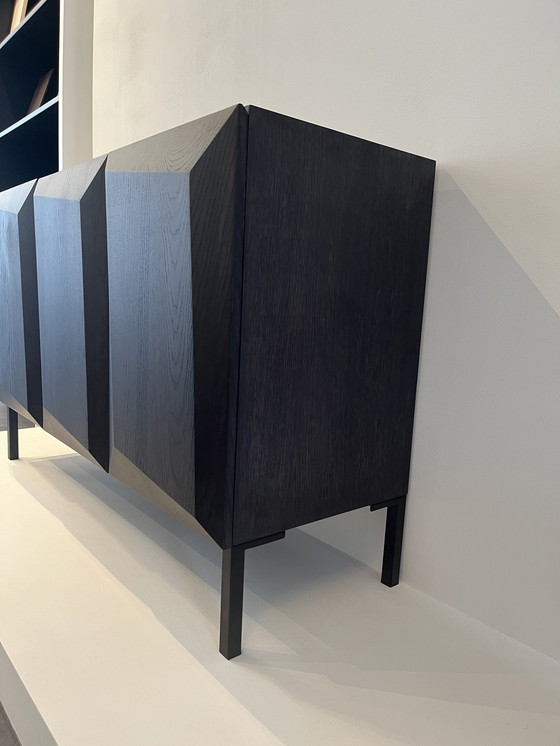 Image 1 of Ontwerp Minimal Dressoir