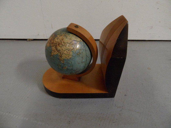 Image 1 of Vintage Globe 1950'S