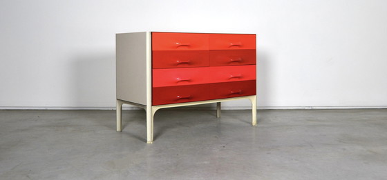 Image 1 of Raymond Loewy dressoir