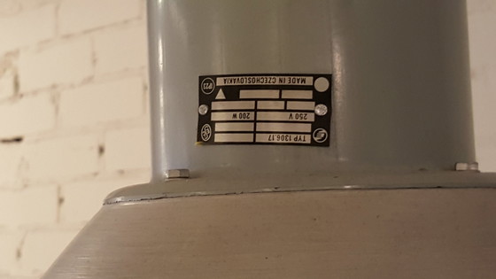 Image 1 of 6 mooie Nanova vintage industriële fabrieks lampen