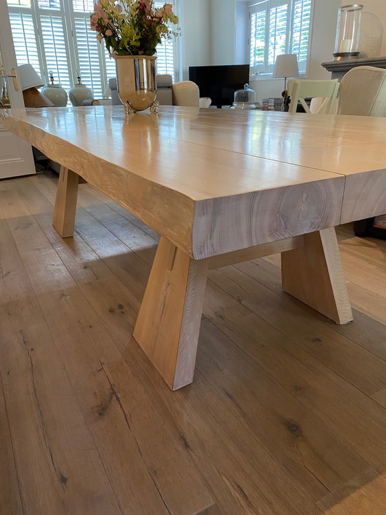 Image 1 of Pierre Cronje eetkamerset