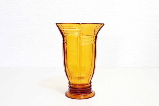 Image 1 of Art Deco vaas van gegoten glas 1930