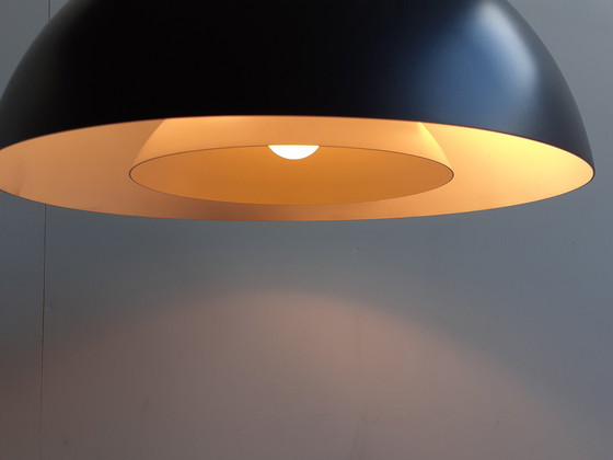 Image 1 of Arne Jacobsen AJ Royal hanglamp Louis Poulsen