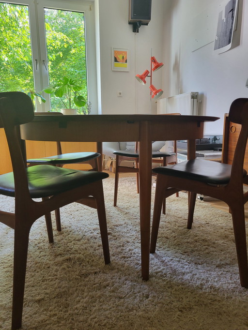 Lübke eettafel rond uitschuifbaar teak walnoot