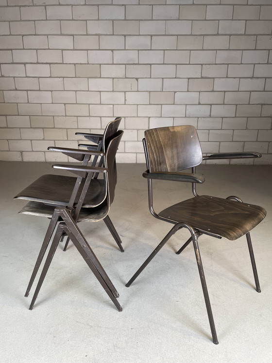 Image 1 of 9X Diverse Vintage Industriële Schoolstoelen