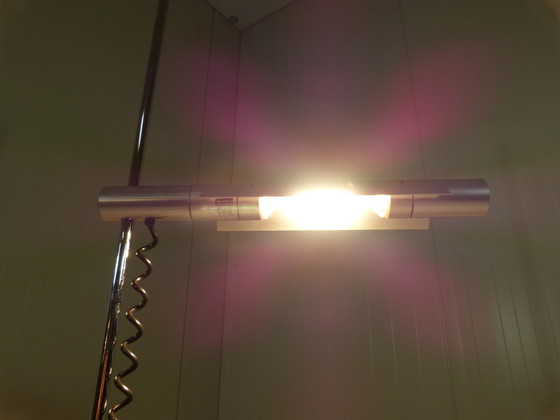 Image 1 of Halo 250 vloerlamp van Baltensweiler, Zwitserland