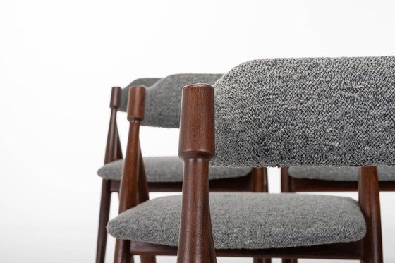 Image 1 of Vintage eetkamerstoelen in grijs bouclé, 1960S, set van 6