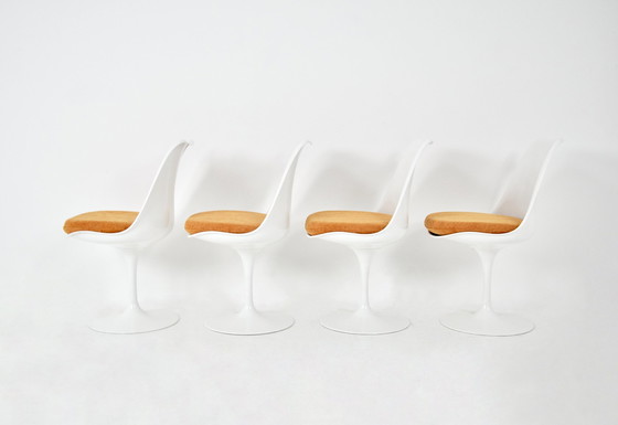 Image 1 of Tulp eetkamerstoelen van Eero Saarinen voor Knoll International, 1970S, set van 4