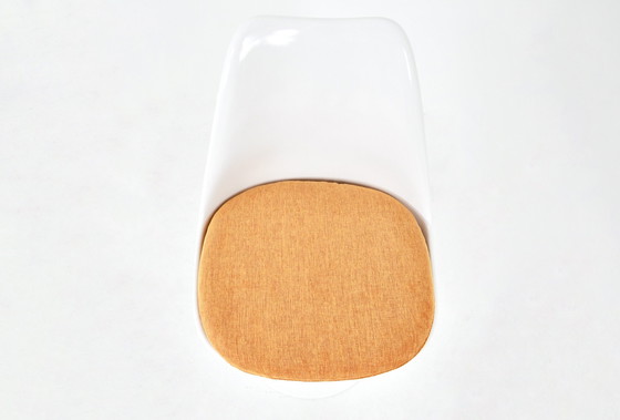 Image 1 of Tulp eetkamerstoelen van Eero Saarinen voor Knoll International, 1970S, set van 4