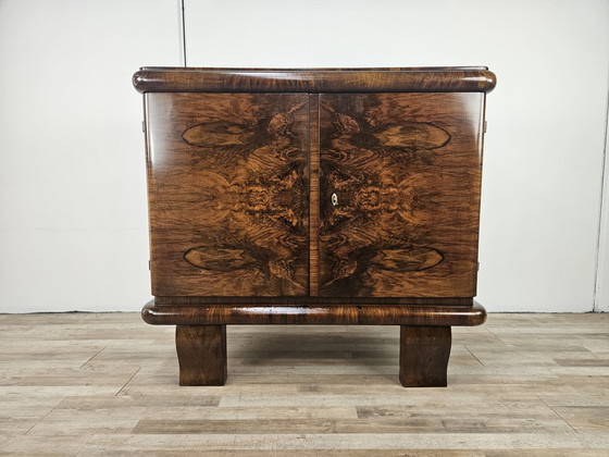 Image 1 of Art Decò Dressoir Voor Woonkamer In Walnoot Briar