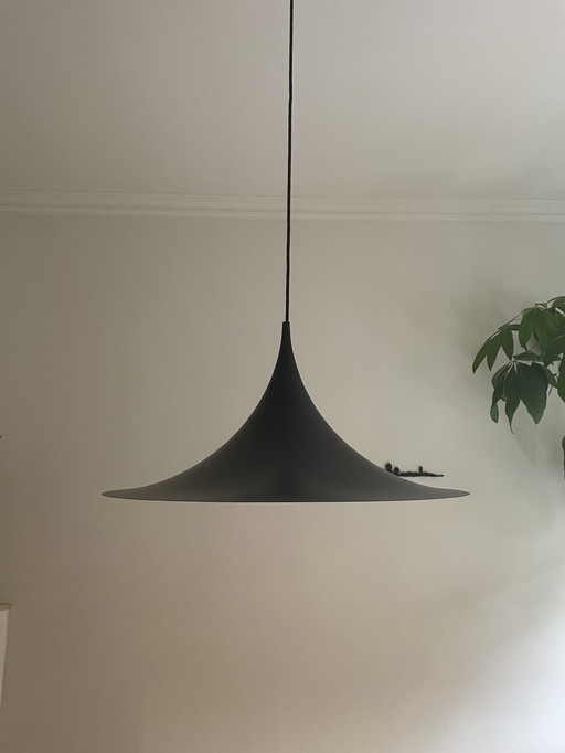 Gubi Semi Pendant Hanglamp