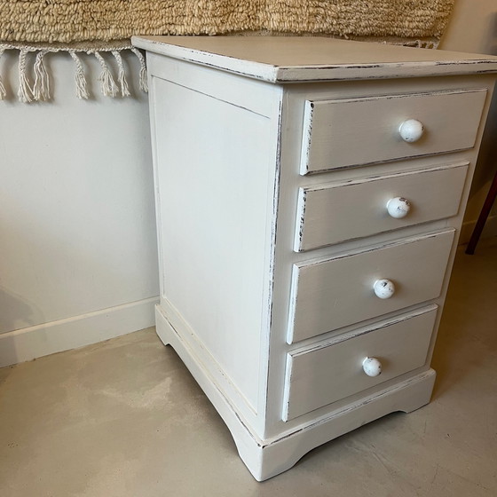 Image 1 of Witte Antieke Ladenkast