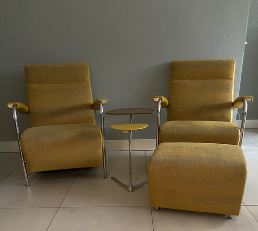 2x Leolux Scylla Fauteuil + Poef + Portello Bijzettafel