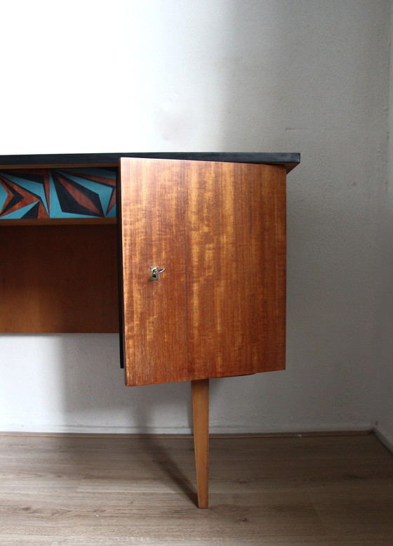 Image 1 of Vintage mid-century bureau Studio Opknappers