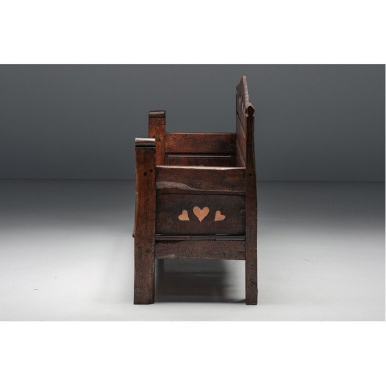 Image 1 of Vintage gebeeldhouwde bank met opbergruimte