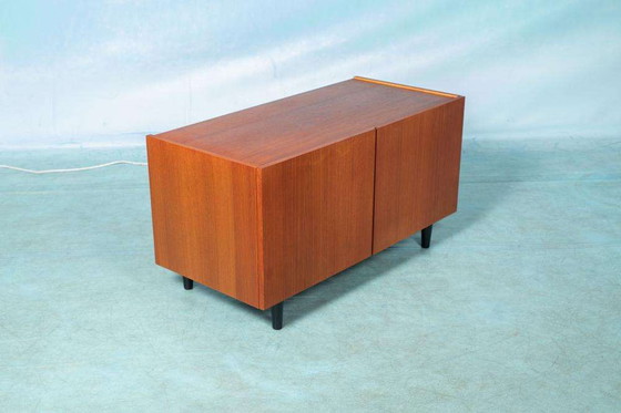 Image 1 of Vintage gerenoveerd jaren 60 dressoir teakhout, sideboard