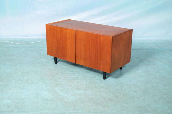 Image 1 of Vintage gerenoveerd jaren 60 dressoir teakhout, sideboard