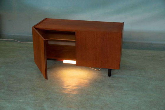 Image 1 of Vintage gerenoveerd jaren 60 dressoir teakhout, sideboard