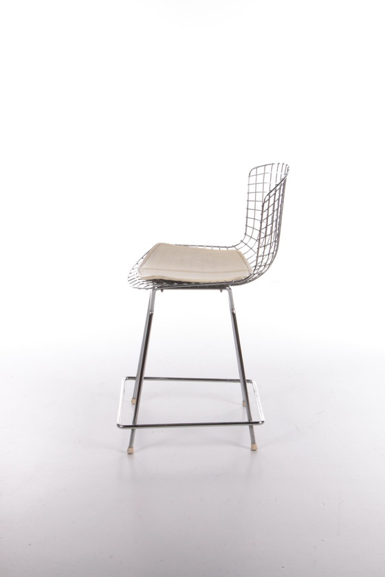 Image 1 of Knoll Bertoia Barkruk met mooi orgineel kussentje,1970