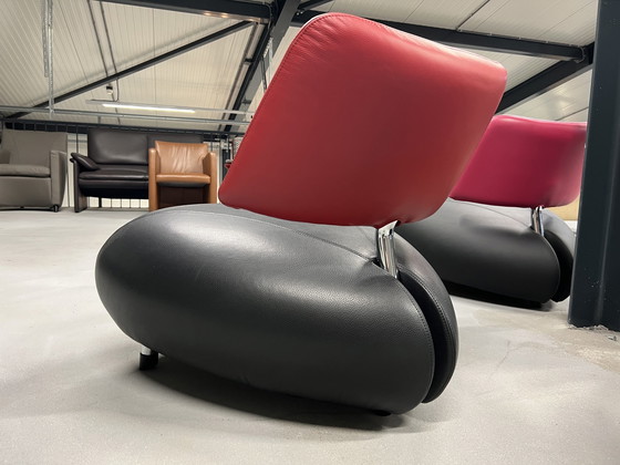 Image 1 of Leolux Pallone fauteuil zwart rood leer